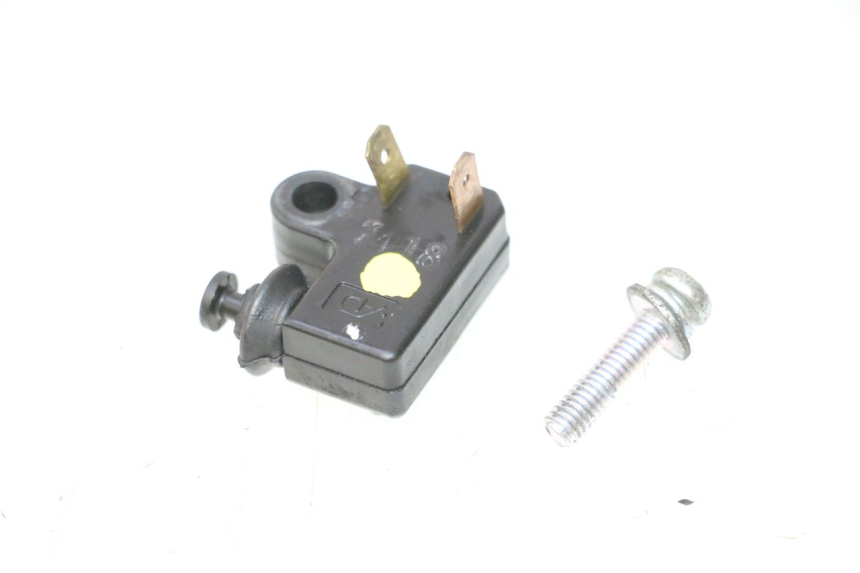 photo de INTERRUPTOR DE LUZ DE FREIO DIREITO YAMAHA XMAX X-MAX 125 (2006 - 2009) - Vista principal