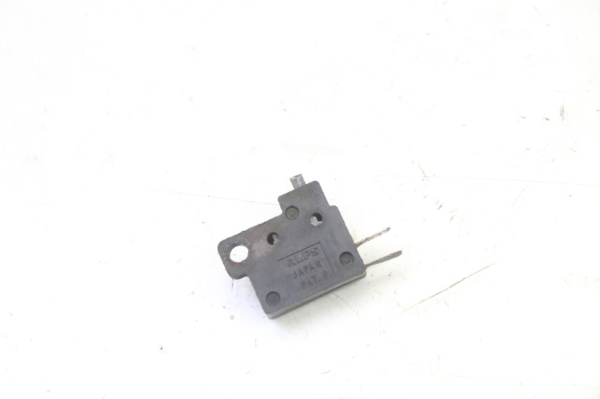 photo de INTERRUPTOR DE LUZ DE FREIO DIREITO HONDA X8R 50 (1998 - 2003) - Vista principal