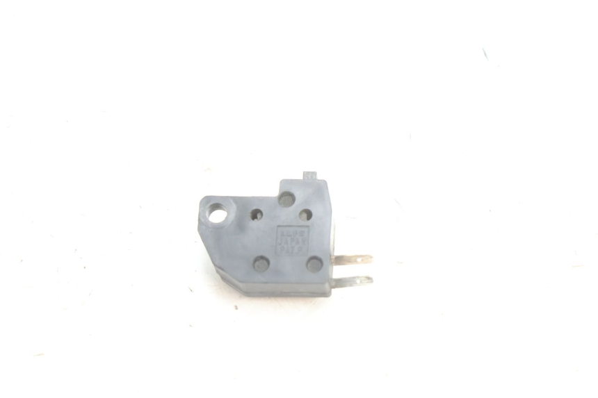photo de INTERRUPTOR DE LUZ DE FREIO DIREITO YAMAHA XJR 1300 (1998 - 2002) - Vista principal