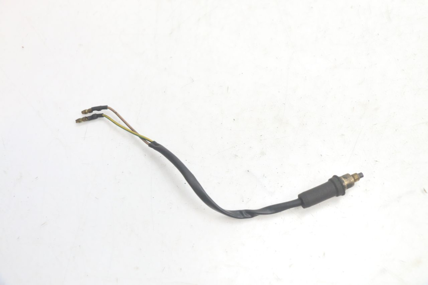 photo de CONTATOR DE LUZ DE FREIO DIREITA YAMAHA YP MAJESTY 125 (1998 - 2001) - Vista principal
