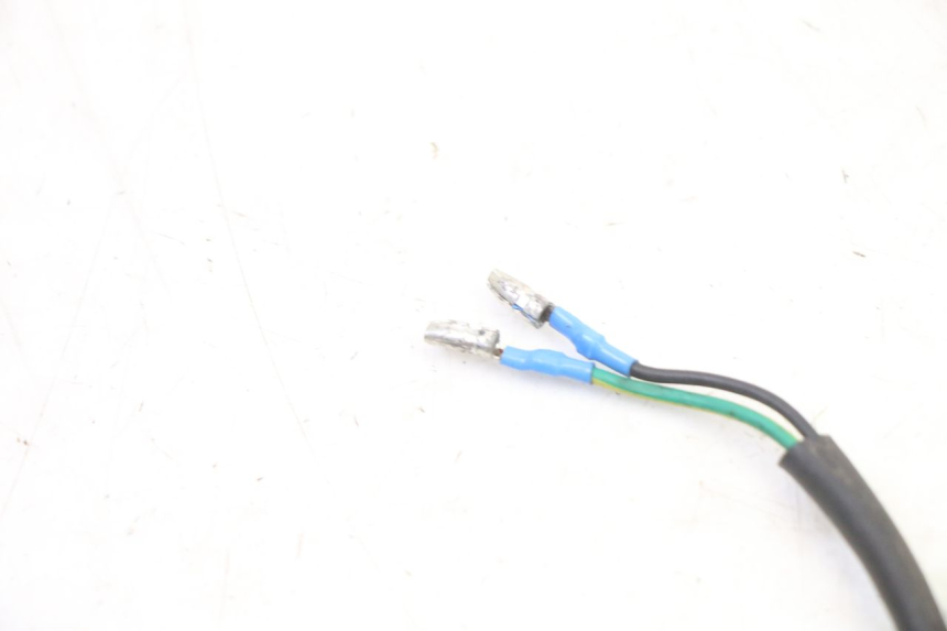 photo de INTERRUPTOR DE LUZ DE FREIO ESQUERDO MASH BIBOP 2T 50 (2013 - 2018) - Outro ângulo de visão