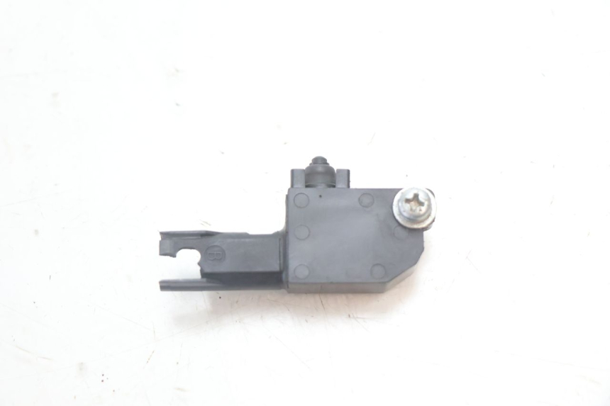 photo de INTERRUPTOR DE LUZ DE FREIO ESQUERDO BMW C SPORT 650 (2015 - 2021) - Vista principal