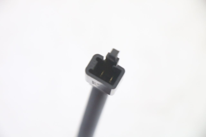 photo de INTERRUPTOR DE LUZ DE FREIO ESQUERDO YAMAHA CYGNUS X INJECTION 125 (2007 - 2013) - Outro ângulo de visão