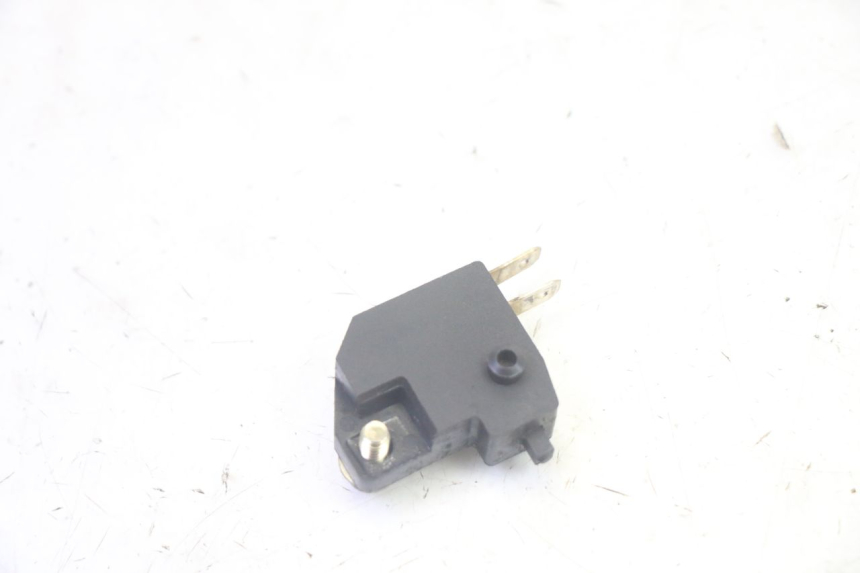 photo de INTERRUPTOR DE LUZ DE FREIO ESQUERDO PEUGEOT DJANGO 4T 50 (2014 - 2019) - Outro ângulo de visão