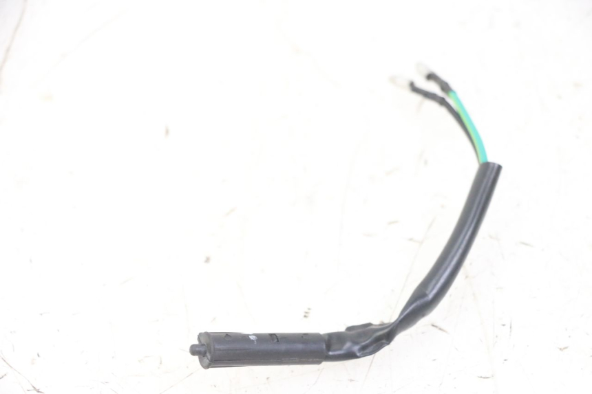 photo de INTERRUPTOR DE LUZ DE FREIO ESQUERDO SYM FIDDLE 3 III 50 (2014 - 2020) - Detalhe da peça