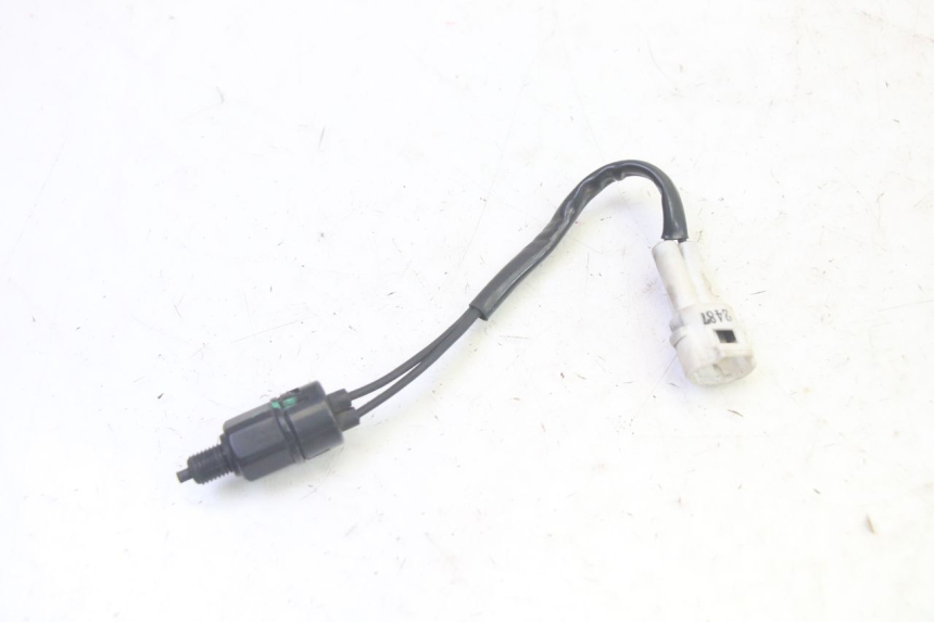 photo de INTERRUPTOR DE LUZ DE FREIO ESQUERDO PIAGGIO FLY 4T 50 (2013 - 2017) - Vista principal