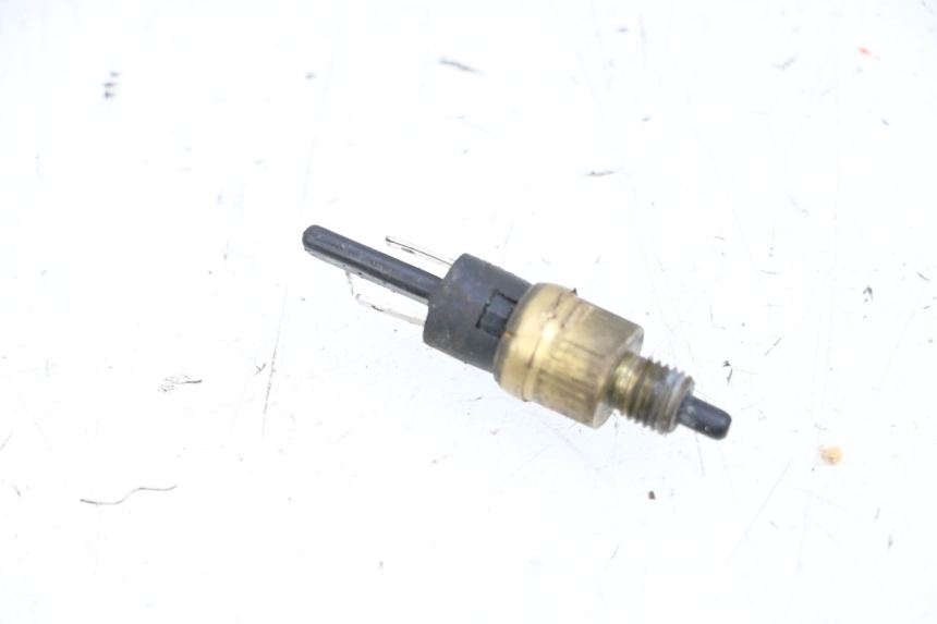 photo de INTERRUPTOR DE LUZ DE FREIO ESQUERDO YAMAHA NEO'S NEOS 2T 50 (1998 - 2007) - Vista principal