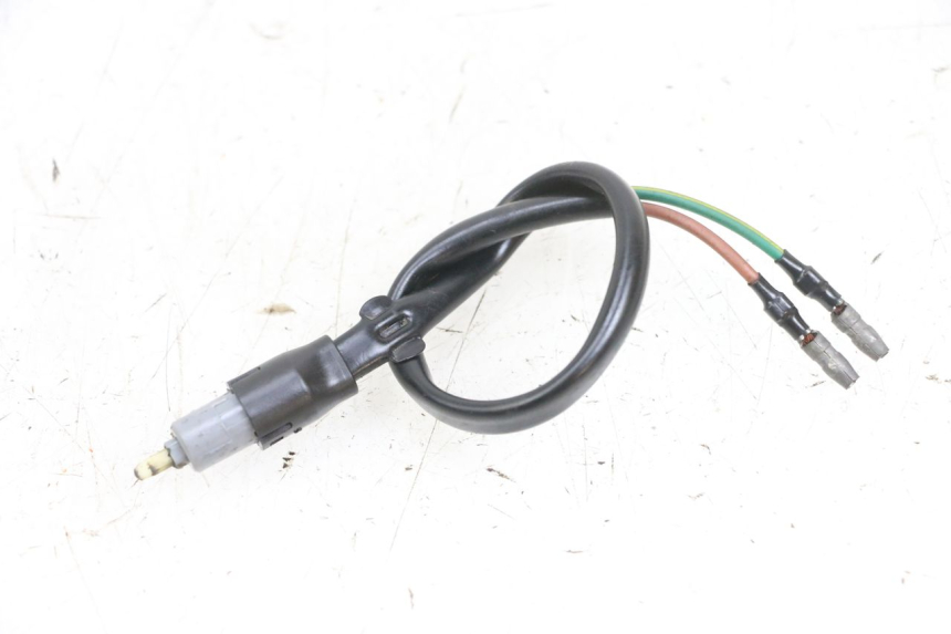 photo de INTERRUPTOR DE LUZ DE FREIO ESQUERDO YAMAHA NEOS NEO'S 4T 50 (2008 - 2016) - Detalhe da peça