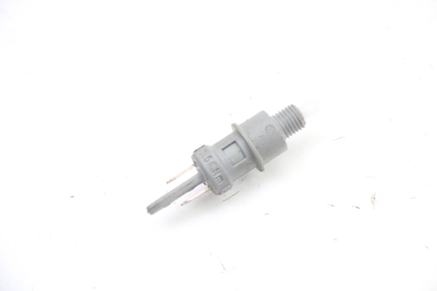 photo de INTERRUPTOR DE LUZ DE FREIO ESQUERDO PEUGEOT CITYSTAR 2T 50 (2018 - 2021) - Detalhe da peça