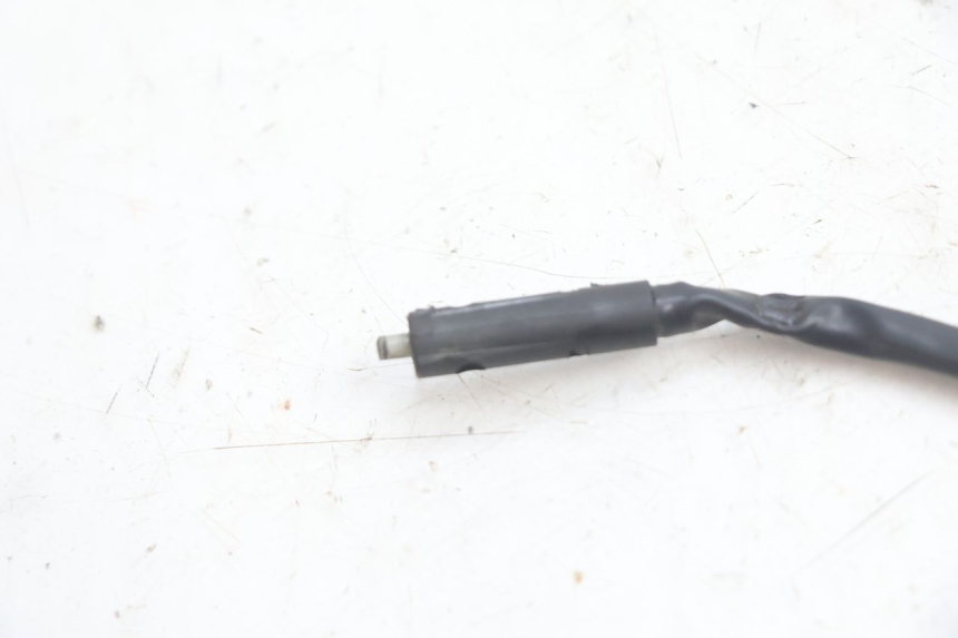 photo de CONTATOR DE LUZ DE FREIO ESQUERDO LAZIO RENO 50 (2016 - 2021) - Zoom do estado de desgaste