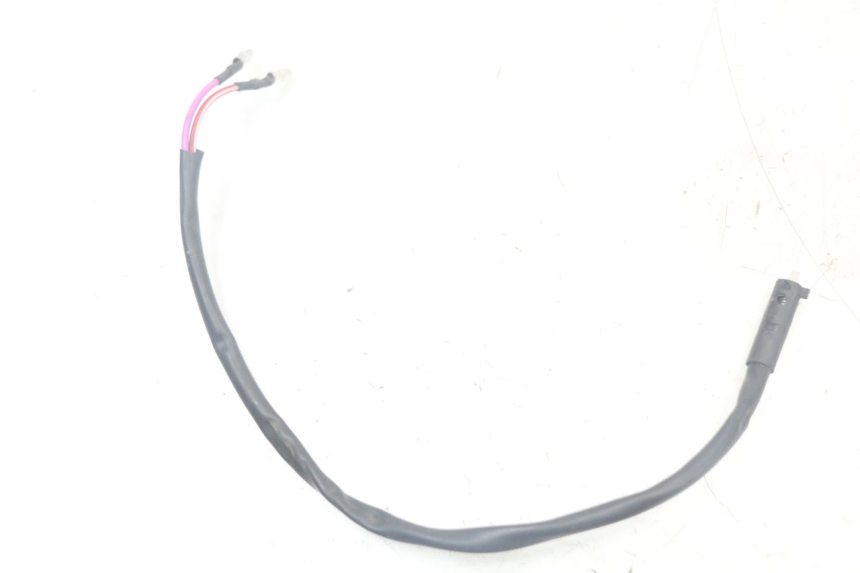 photo de INTERRUPTOR DE LUZ DE FREIO ESQUERDO TNT MOTOR ROMA 10' 4T 50 (2007 - 2018) - Detalhe da peça