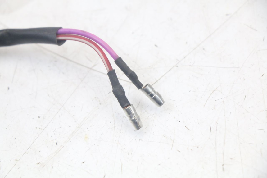 photo de INTERRUPTOR DE LUZ DE FREIO ESQUERDO TNT MOTOR ROMA 10' 4T 50 (2007 - 2018) - Outro ângulo de visão