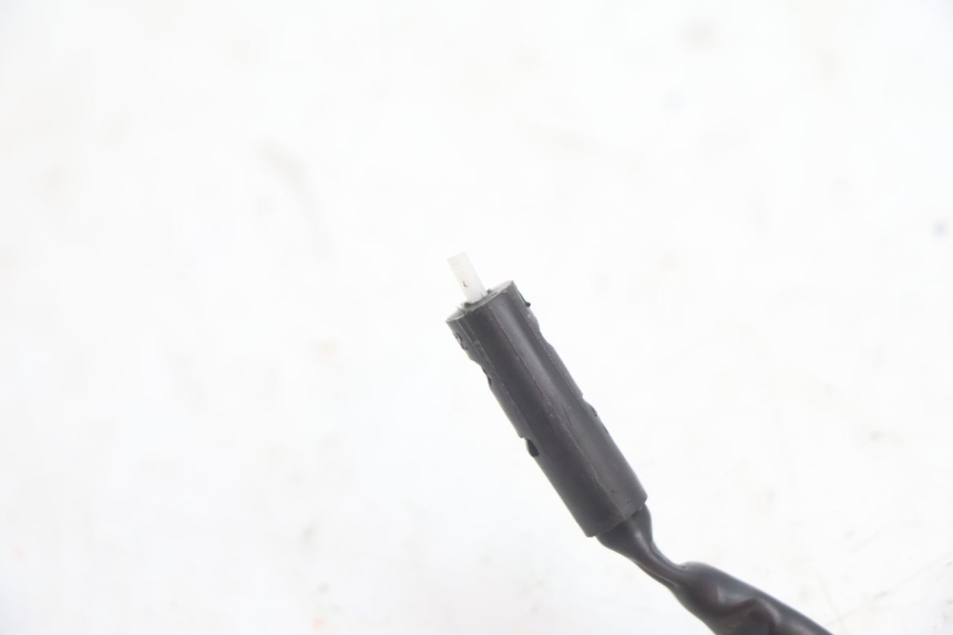 photo de INTERRUPTOR DE LUZ DE FREIO ESQUERDO TNT MOTOR ROMA 12' 2T 50 (2007 - 2018) - Detalhe da peça