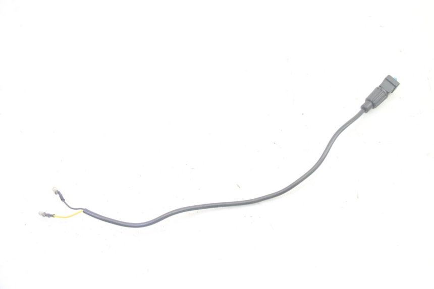 photo de INTERRUPTOR DE LUZ DE FREIO ESQUERDO JM MOTORS SANTANA EVO 50 (2024 - 2026) - Outro ângulo de visão