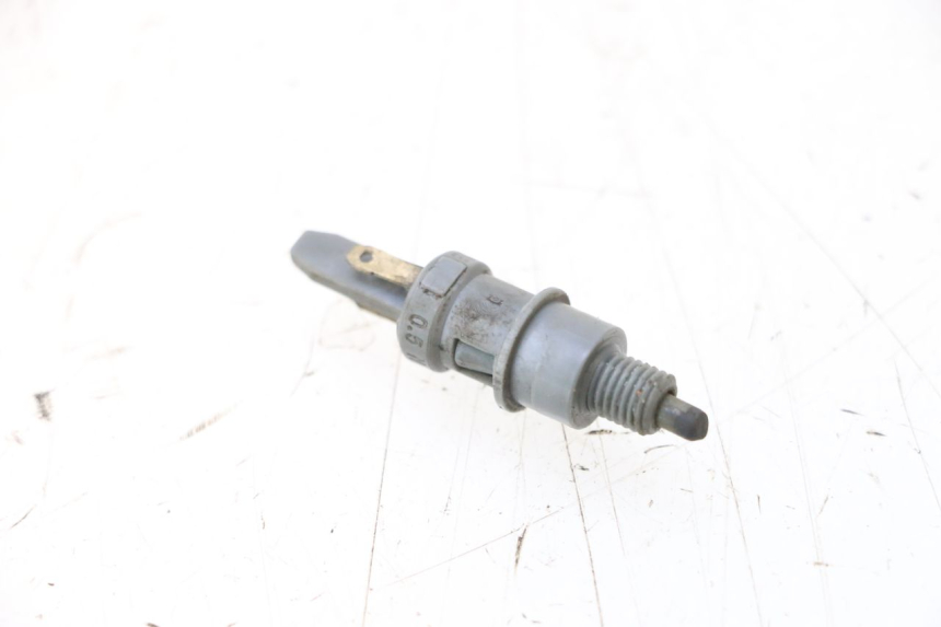 photo de INTERRUPTOR DE LUZ DE FREIO ESQUERDO APRILIA SR MOTARD 50 (2012 - 2018) - Vista principal