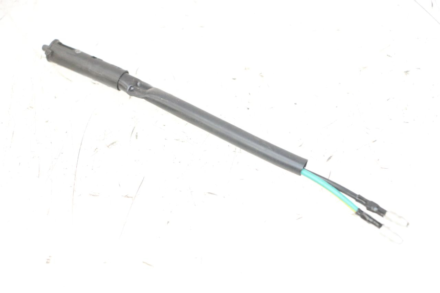 photo de INTERRUPTOR DE LUZ DE FREIO ESQUERDO SYM FIDDLE 3 III 50 (2014 - 2020) - Detalhe da peça