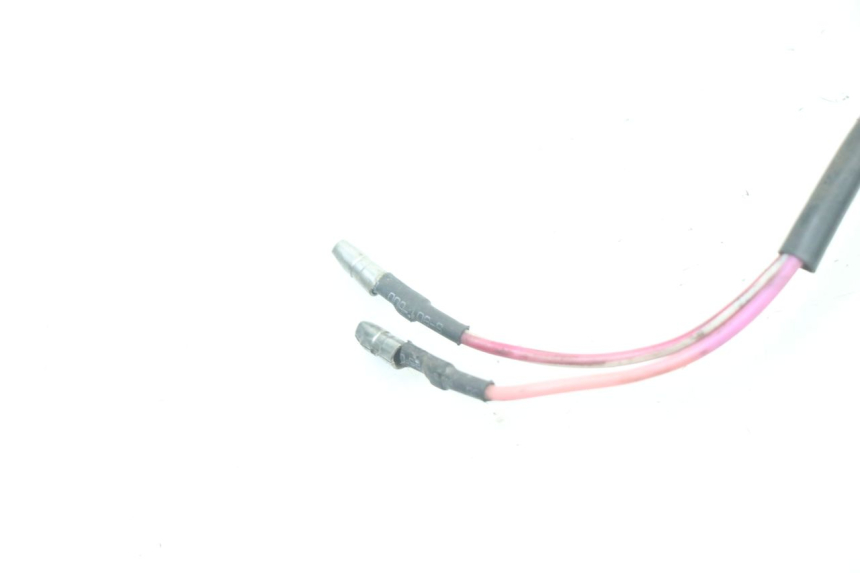 photo de INTERRUPTOR DE LUZ DE FREIO ESQUERDO TNT MOTOR ROMA 10' 2T 50 (2011 - 2018) - Detalhe da peça