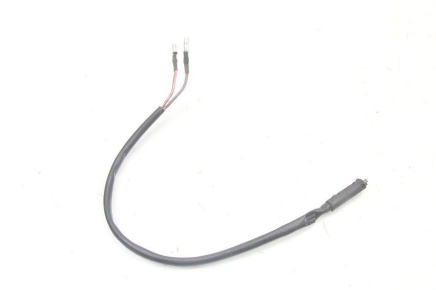 photo de INTERRUPTOR DE LUZ DE FREIO ESQUERDO TNT MOTOR ROMA 10' 4T 50 (2019 - 2022) - Zoom do estado de desgaste