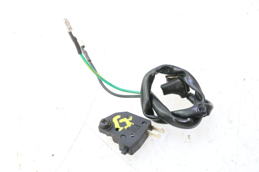 photo de INTERRUPTOR DE LUZ DE FREIO ESQUERDO PEUGEOT TWEET 4T 50 (2018 - 2022) - Vista principal