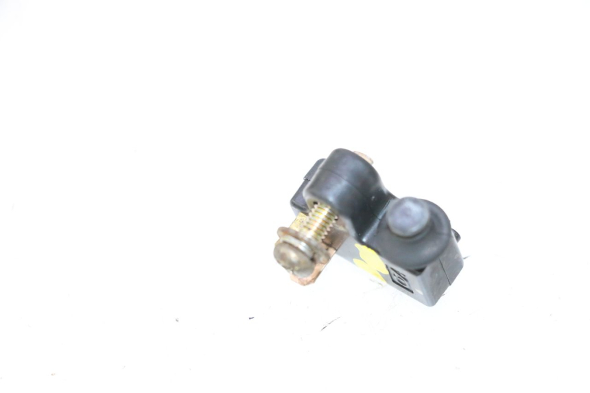 photo de INTERRUPTOR DE LUZ DE FREIO ESQUERDO YAMAHA XMAX X-MAX 125 (2006 - 2009) - Outro ângulo de visão