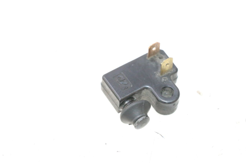 photo de INTERRUPTOR DE LUZ DE FREIO ESQUERDO YAMAHA X-MAX XMAX 125 (2010 - 2013) - Vista principal