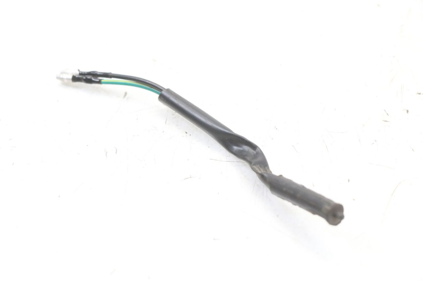 photo de INTERRUPTOR DE LUZ DE FREIO ESQUERDO SYM X-PRO 4T 50 (2014 - 2021) - Detalhe da peça