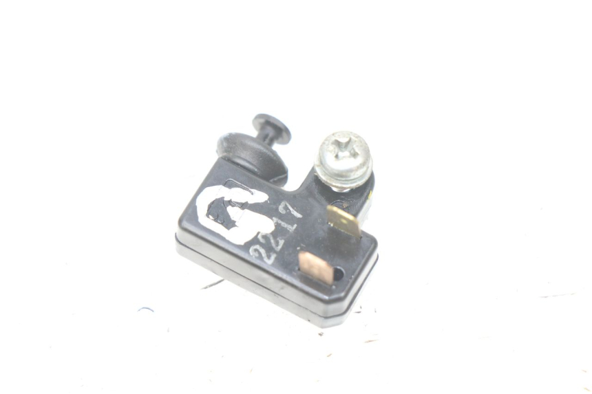 photo de INTERRUPTOR DE LUZ DE FREIO ESQUERDO YAMAHA XP T-MAX TMAX ABS 530 (2012 - 2015) - Vista principal