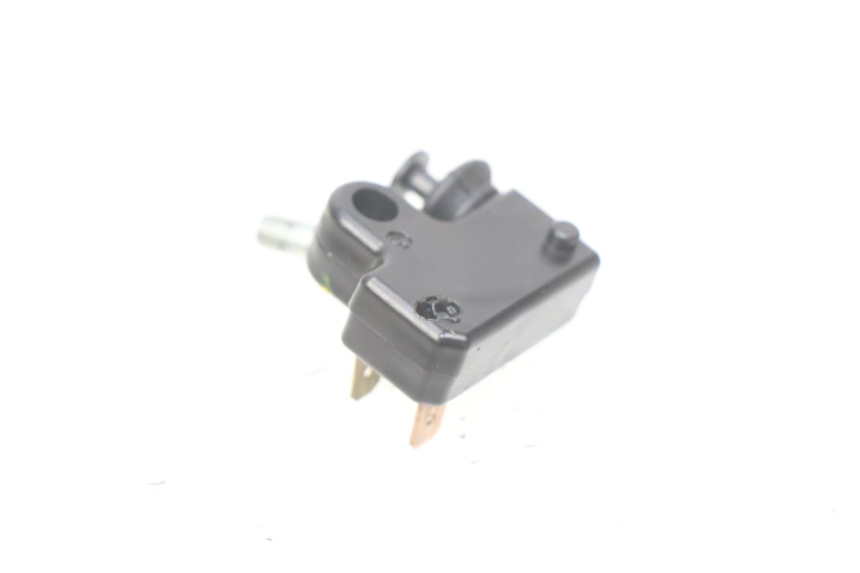 photo de INTERRUPTOR DE LUZ DE FREIO ESQUERDO YAMAHA XP T-MAX TMAX ABS 530 (2012 - 2015) - Detalhe da peça