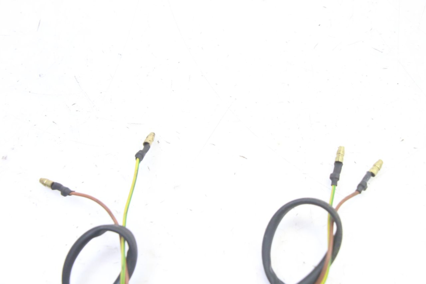 photo de INTERRUPTOR DE LUZ DE FREIO YAMAHA JOG R 50 (2004 - 2014) - Outro ângulo de visão