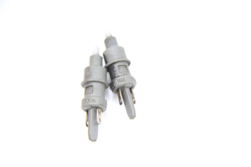photo de INTERRUPTOR DE LUZ DE FREIO PEUGEOT LUDIX 50 (2008 - 2017) - Vista principal