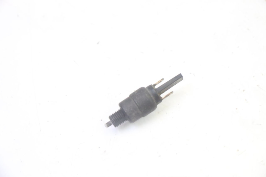 photo de INTERRUPTOR DE LUZ DE FREIO PIAGGIO LXV 4T 50 (2009 - 2013) - Vista principal