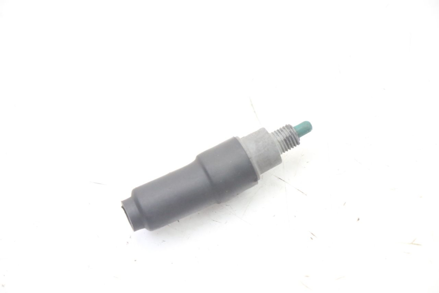 photo de INTERRUPTOR DE LUZ DE FREIO MBK BOOSTER SPIRIT NAKED 50 (2004 - 2017) - Detalhe da peça