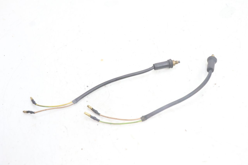 photo de INTERRUPTOR DE LUZ DE FREIO YAMAHA NEO'S NEOS 2T 50 (1998 - 2007) - Outro ângulo de visão
