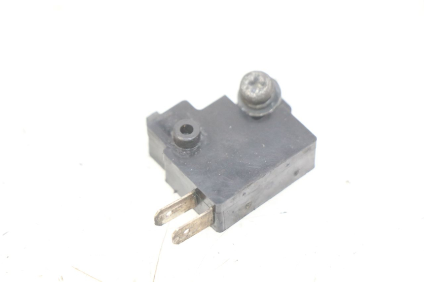 photo de INTERRUPTOR DE LUZ DE FREIO HONDA NHX LEAD 110 (2008 - 2010) - Ampliação técnica