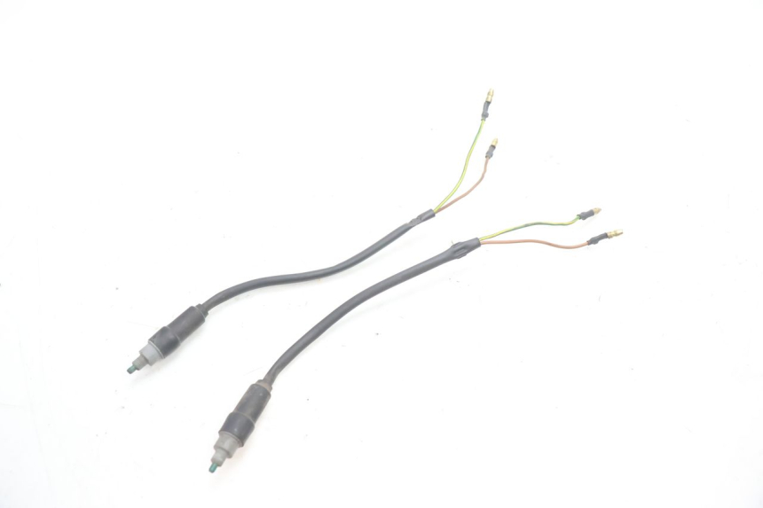 photo de INTERRUPTOR DE LUZ DE FREIO MBK NITRO 50 (2004 - 2008) - Vista principal