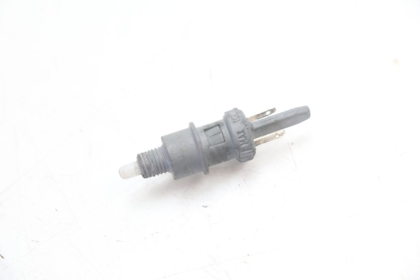 photo de INTERRUPTOR DE LUZ DE FREIO MBK NITRO 50 (2004 - 2008) - Vista principal