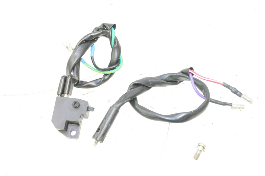 photo de INTERRUPTOR DE LUZ DE FREIO TNT MOTOR ROMA 12' 2T 50 (2007 - 2018) - Detalhe da peça
