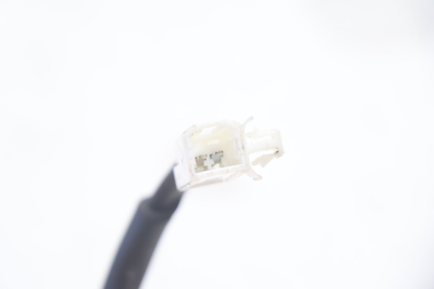 photo de INTERRUPTOR DE LUZ DE FREIO CAN-AM SPYDER RS 1000 (2008 - 2012) - Zoom do estado de desgaste