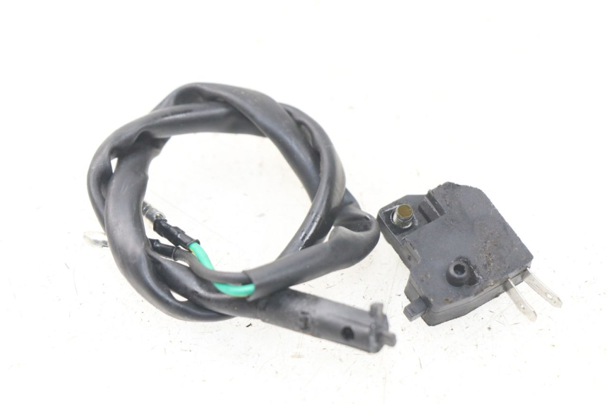 photo de INTERRUPTOR DE LUZ DE FREIO BAOTIAN TRAVEL SPIRIT 50 (2010 - 2012) - Detalhe da peça