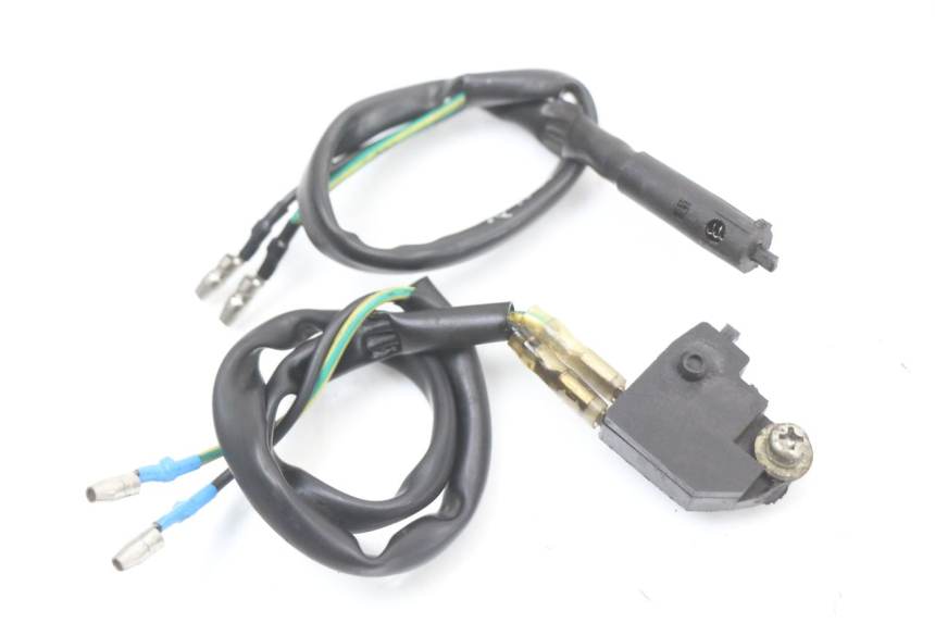 photo de INTERRUPTOR DE LUZ DE FREIO PEUGEOT V-CLIC VCLIC 50 (2007 - 2013) - Detalhe da peça