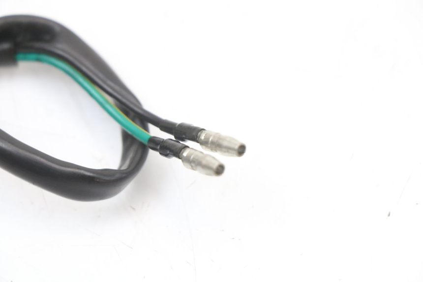 photo de INTERRUPTOR DE LUZ DE FREIO PEUGEOT V-CLIC VCLIC 50 (2007 - 2013) - Pontos de fixação