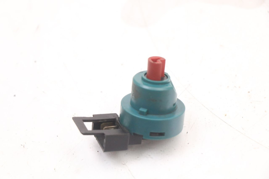 photo de INTERRUPTOR DE IGNIÇÃO APRILIA SR MOTARD 50 (2012 - 2018) - Detalhe da peça