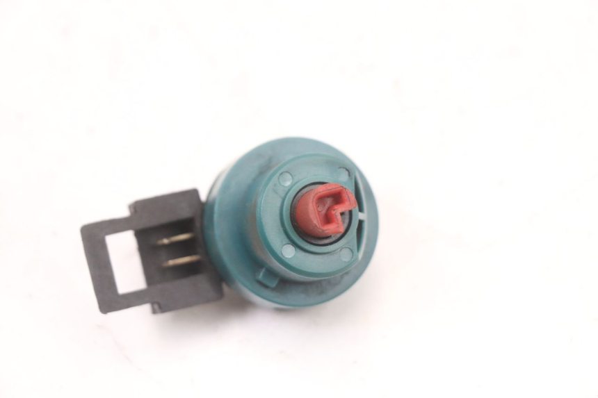 photo de INTERRUPTOR DE IGNIÇÃO APRILIA SR MOTARD 50 (2012 - 2018) - Zoom do estado de desgaste