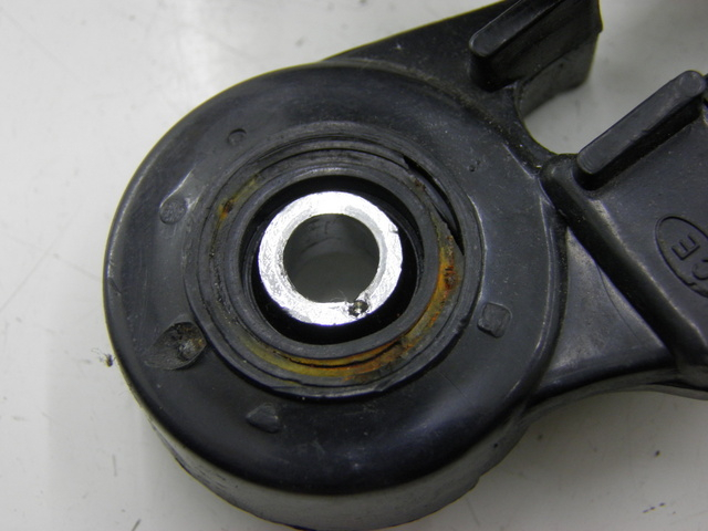 photo de CORTA-CIRCUITO DO DESCANSO LATERAL JM MOTOR JULIA 50 (2010 - 2014) - Detalhe da peça