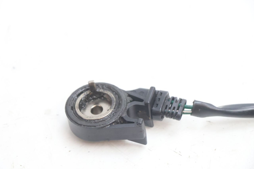 photo de INTERRUPTOR DE IGNIÇÃO DO DESCANSO LATERAL HONDA CB F HORNET 600 (2005 - 2006) - Ampliação técnica