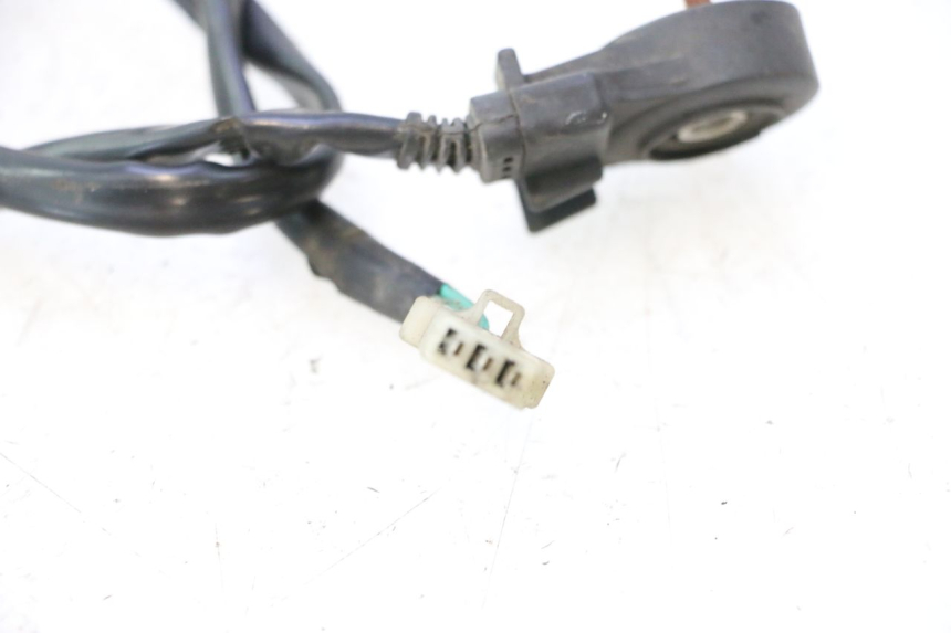photo de INTERRUPTOR DE IGNIÇÃO DO DESCANSO LATERAL CF MOTO E-CHARM 125 (2005 - 2008) - Outro ângulo de visão