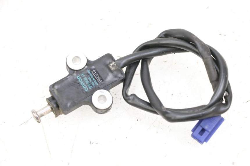 photo de CORTA-CIRCUITO DO DESCANSO LATERAL YAMAHA FJR ABS 1300 (2006 - 2012) - Detalhe da peça
