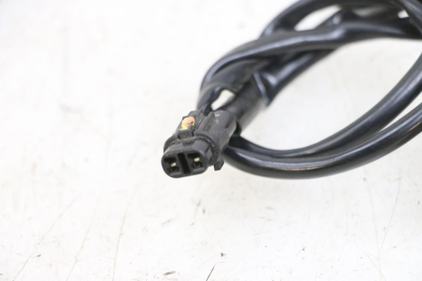 photo de CORTA-CIRCUITO DO DESCANSO LATERAL MBK FLIPPER 115 (2013 - 2017) - Zoom do estado de desgaste