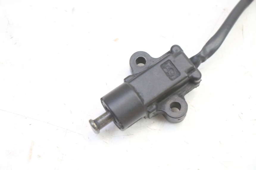 photo de CORTA-CIRCUITO DO DESCANSO LATERAL YAMAHA FZ6 FAZER S2 600 (2007 - 2011) - Zoom do estado de desgaste
