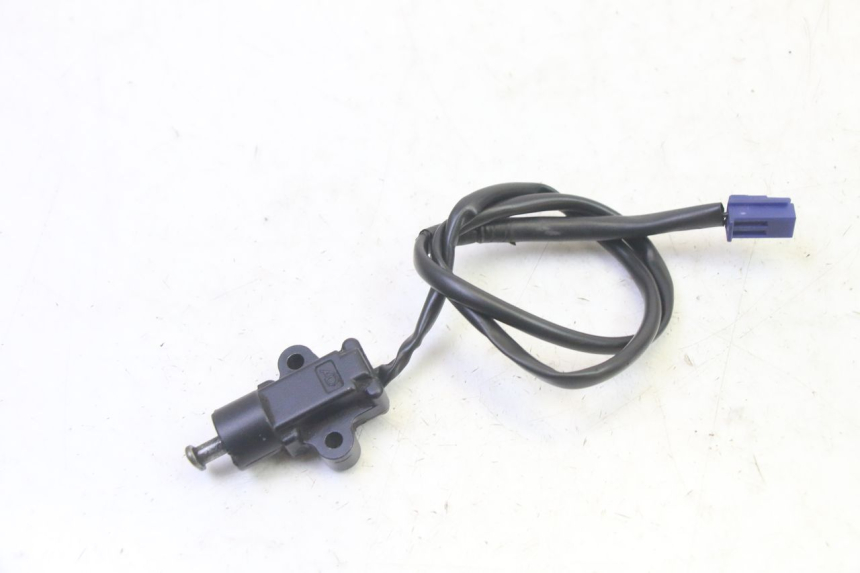 photo de CORTA-CIRCUITO DO DESCANSO LATERAL YAMAHA FZ6 N FAZER 600 (2004 - 2006) - Zoom do estado de desgaste